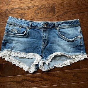 super dry jean shorts with lace trim